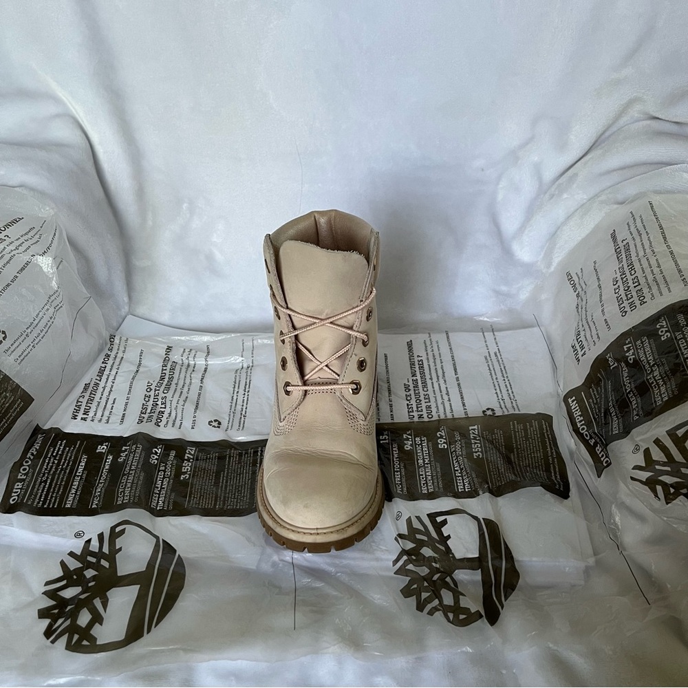 Timberlands Boots - Picture 6 of 16